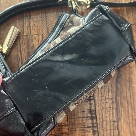 United Colors Of Benetton mini bag crossbody tan brown with gold hardware VTG - Picture 8 of 16